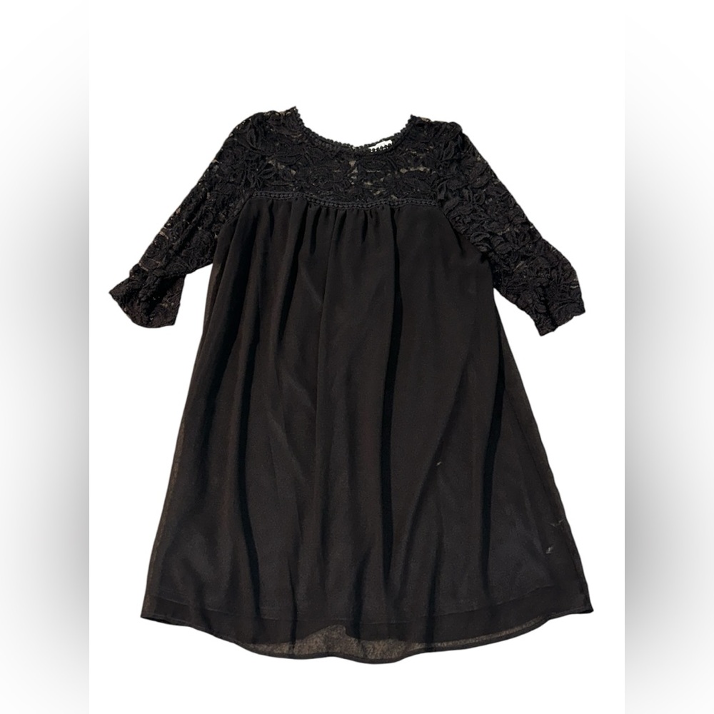 Black dress. Plus Size (2x). Lace sleeve. Brand is A.U.W.